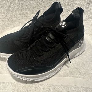 basketball curryS  signature